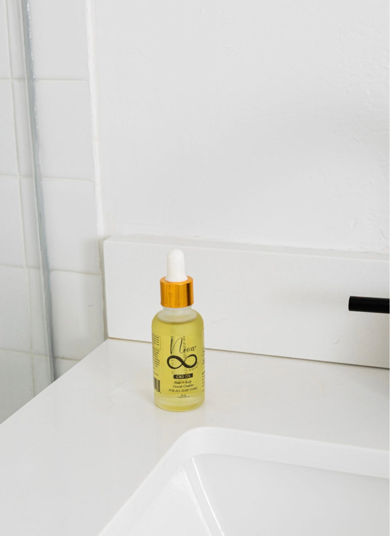 Nova Gold Luminous & Strengthen Hair oil